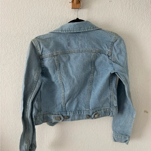 BDG Light Wash Blue Denim Jacket - Picture 2 of 3